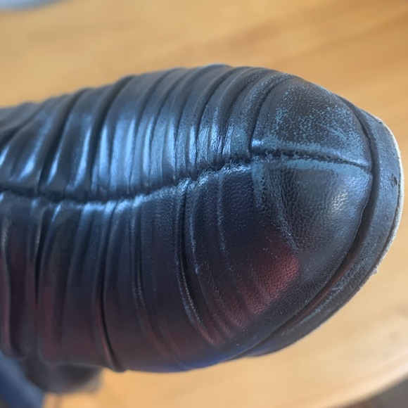 Prada Black Leather Full Coverage Bootie Pumps IT38.5 US8.5 Ruched GUC Platform - Picture 11 of 14